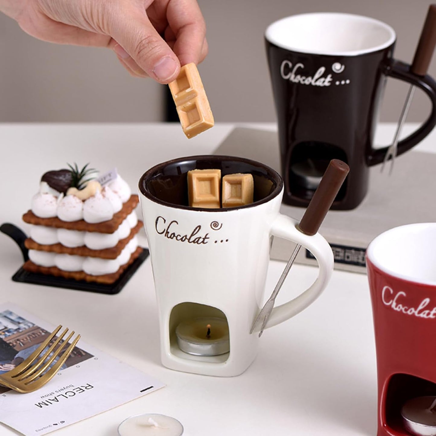 Fondue Mug, Chocolate Fondue Mug, Chocolate Melting Cup with Fork, Melting Love Cup Melting Chocolate Mug Fondue Heated with a Tealight, Warmer Mug for Candy Snack Caramel Party (Red)